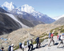 हिमाल आरोहणका लागि ५५ टोलीका ५७९ जनाले लिए आरोहण अनुमति_img