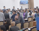 अवरोधबीच सभामुखले चलाए संसद बैठक, विपक्षीले गरे वेल घेराउ_img