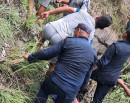 कर्णाली नदीमा बेपत्ता गाडी र यात्रुको खोजीको लागि सशस्त्रको गोताखोर परिचालन_img