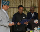 भोटेकोशी विपद्सम्बन्धी संसदीय विशेष समितिको सभापतिमा पराजुली चयन, सभामुखबाट लिए शपथ_img