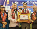 कवि एवम् सञ्चारकर्मी सरोज ओझा ‘स्रष्टा सम्मान’बाट सम्मानित_img