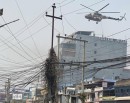 सेन्ट्रल प्लाजामा फसेका मानिसको उद्धारका लागि हेलिकोप्टर पठाइयो, १६ जनाको उद्धार_img