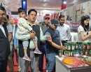 उद्योग मन्त्री भण्डारी तथा महासंघका अध्यक्ष ढकालद्वारा मेला अवलोकन_img