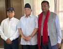 एमालेका सल्लाहकार माओवादी केन्द्रमा प्रवेश, प्रचण्डले लगाए टीका_img