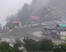 भारतको उत्तरकाशीमा बाढीको वितण्डा, चार जनाको मृत्यु_img