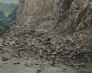 मुग्लिन नारायणघाट सडक एकतर्फी संचालन, ढुंगा झर्ने क्रम रोकिएन_img
