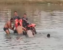 रुपन्देहीमा दुर्गाको मूर्ति विसर्जन गर्ने क्रममा डुबेर तीन जनाको मृत्यु_img