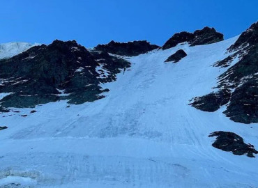 इटालीका पहाडी क्षेत्रमा हिमपहिरोबाट एक सातामा १३ जनाको मृत्यु