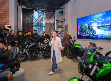 बजाजको अल–न्यू अपग्रेडेड डोमिनार चारसय  सार्वजनिक