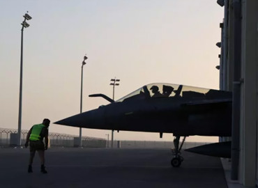 युएईस्थित आफ्नो सैनिक आधारस्थलमा फ्रान्सले तैनाथ गर्‍यो लडाकु विमान राफेल