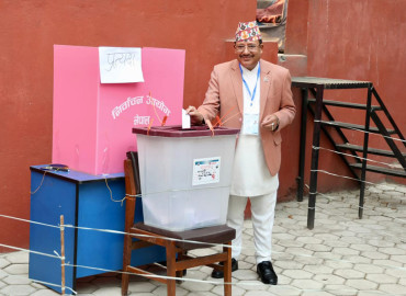 १२ बजेसम्म करिब १८ प्रतिशत मतदान