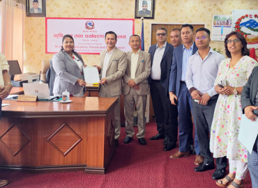 जलविद्युत् आयोजनाको काम रोकिएपछि इप्पानले भेट्यो वनमन्त्री, यस्तो दिइन् जवाफ