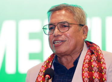 नेपाल लामो समयदेखि नीति र नियतिको दलदलमा फसेको थियो : कमलेश कुमार अग्रवाल