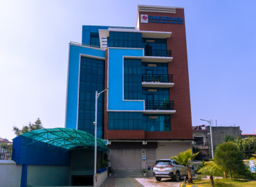 बाढी प्रभावितलाई शाइन रेसुङ्गा बैंकद्वारा ६५ लाख सहयोग