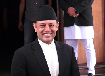 स्वास्थ्य परिक्षणपछि निवास फर्किए सभामुख अर्याल