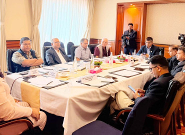 नेपालको अटोमोबाइल क्षेत्रका चुनौती र सम्भावनाबारे ‘राउन्ड टेबल’ छलफल (फोटो फिचर)