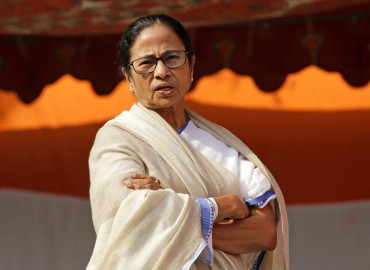 भारतको तृणमूल कांग्रेसका दुई गुटलाई निर्वाचन आयोगले दियो नयाँ नाम र चुनाव चिह्न
