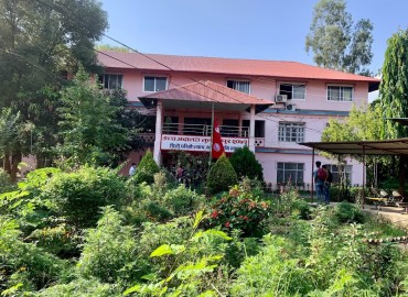 विद्युतीय सवारीलाई हरियो नम्बर प्लेटमा परिवर्तन गर्न अदालतको परमादेश