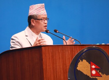 ‘ऋण लिएर घ्यू खाने’ प्रवृत्ति अन्त्य नभएसम्म नेपालमा रोजगारी सिर्जना हुँदैन : धनराज गुरुङ