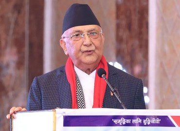 ४० वर्ष मुनिका कम्तीमा ४० प्रतिशत महिलालाई सङ्गठित गर्न अध्यक्ष ओलीको आग्रह