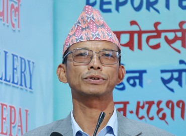 ‘माधव नेपालविरुद्ध प्रतिशोध साँधेर सरकारले आफ्नै काल निम्त्यायो’