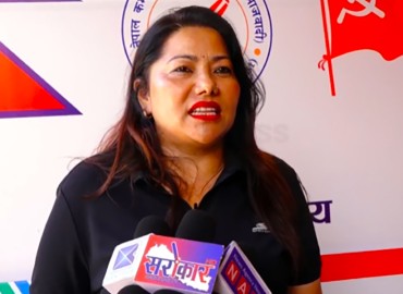 मलाई स्पष्टीकरण सोधिएको छैन, वरिष्ठ नेताहरूले हल्ला चलाए : झाँक्री