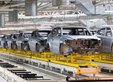 अटोमोबाइल उद्योग दबाबमा परेपछि नरम बन्दै इयु