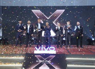 २०० मेगापिक्सेल जाइस क्यामेरासहित भिभो एक्स–३०० प्रो नेपालमा सार्वजनिक