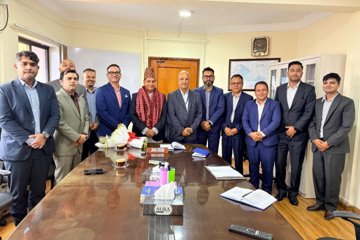 नवनियुक्त सेबोन अध्यक्षलाई नेपाल मर्चेन्ट बैंकर्स संघको बधाई, पुँजी बजारका प्राथमिकतामाथि छलफल