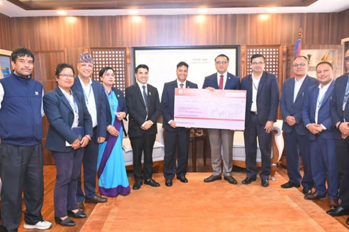 प्रधानमन्त्री दैवी प्रकोप उद्धार कोषमा धितोपत्र बोर्डको ४ करोड रुपैयाँ सहयोग