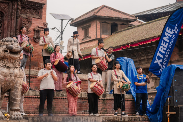 एक्स्ट्रिम इनर्जी ड्रिंक र द लोकलको सहकार्यमा इन्द्रजात्रामा विशेष सांस्कृतिक कार्यक्रम
