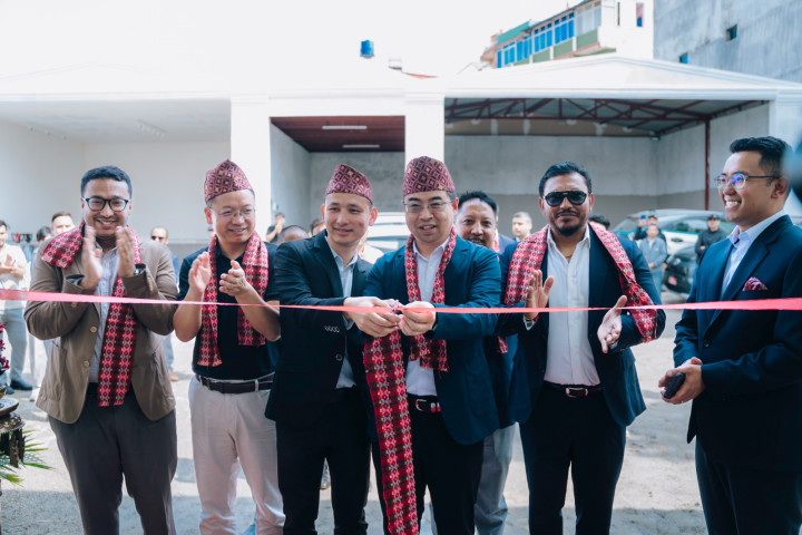 भक्तपुरमा बीवाईडीको नयाँ सर्भिस सेन्टर सञ्चालनमा, डल्लुमा पनि निर्माण सुरू