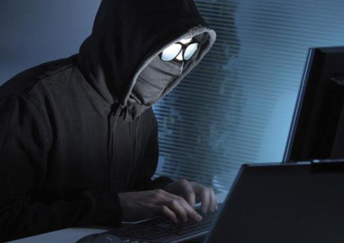 महासंघका उपाध्यक्ष हेमराज ढकालको व्हाट्सएप ह्याक, मध्य राति ‘पैसा चाहियो’ भन्दै क्यूआर सेन्ड