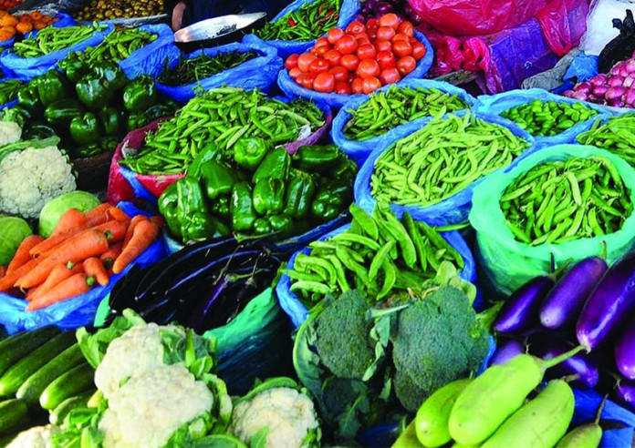 अदुवा २३०, भटमास कोसा १००, सिताके च्याउ प्रतिकिलो हजार रुपैयाँ,  अन्य तरकारी र फलफूलको मूल्य कति ?