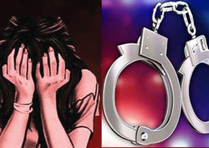 जबरजस्ती करणी तथा कर्तव्य ज्यान सम्बन्धी मुद्दाका फरार प्रतिवादी पक्राउ