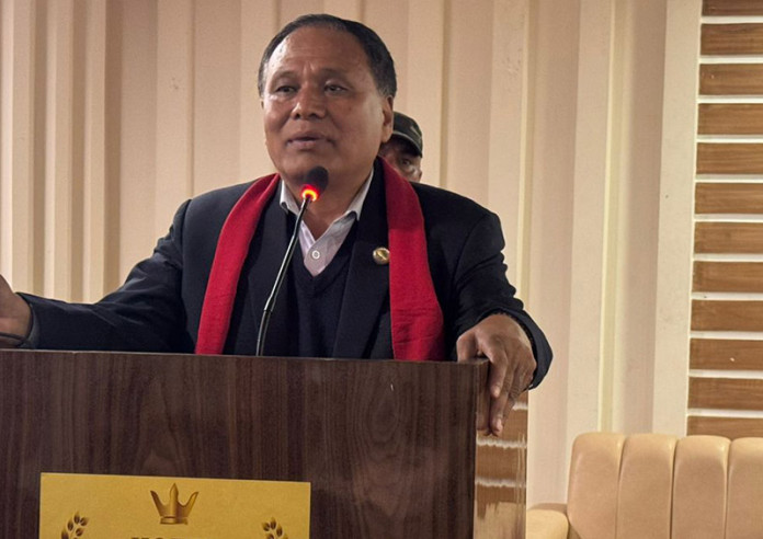 मन्त्री घिसिङले केही बेरमा राजीनामा दिने