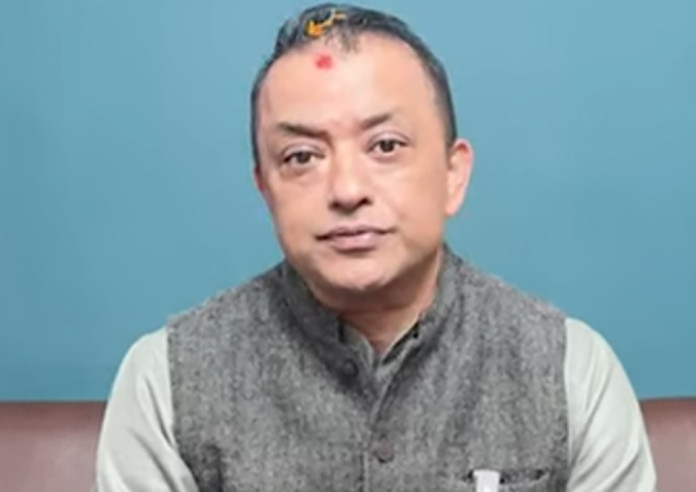 स्वास्थ्य बीमालाई राष्ट्रिय गौरवको योजनाको रूपमा अघि बढाउछौँ: गगन थापा