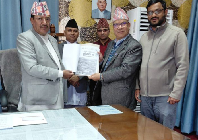 नेकपाले आयोगलाई बुझायो प्रतिबद्धता पत्र