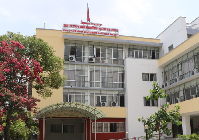 श्रम विभाग मार्फत २ करोड ८३ लाखभन्दा बढी पारिश्रमिक भुक्तानी