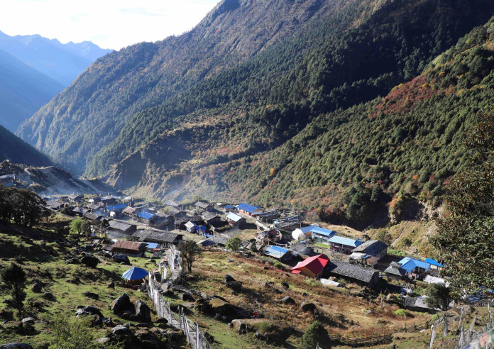 चीनसँगको छोटो व्यापारिक नाका ओलाङचुङ्गोला पुनःसञ्चालन