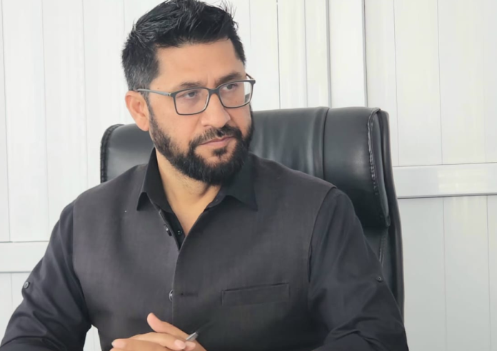 उद्योगी व्यवसायीलाई लामिछानेले भने– सरकार र रास्वपासँग डराउनु पर्दैन
