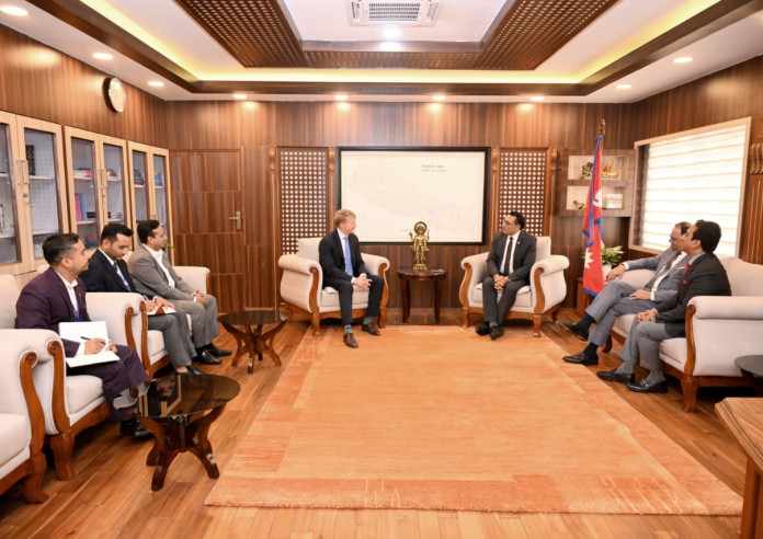 द रिट्च कार्लटनको उपस्थितिले विश्वका अर्बपतिहरूको गन्तव्य नेपाल बन्न सक्छ: अर्थमन्त्री डा. स्वर्णिम वाग्ले