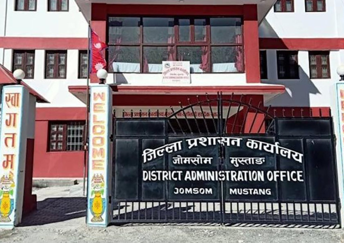 मुस्ताङमा रातिको समयमा सवारी सञ्चालनमा रोक