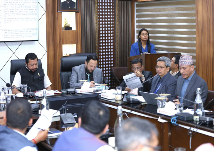 सिँचाइ क्षेत्रको विकासमा निर्माणभन्दा बाहिर रहेका प्रक्रियागत अवरोध हुन्: मन्त्री श्रेष्ठ