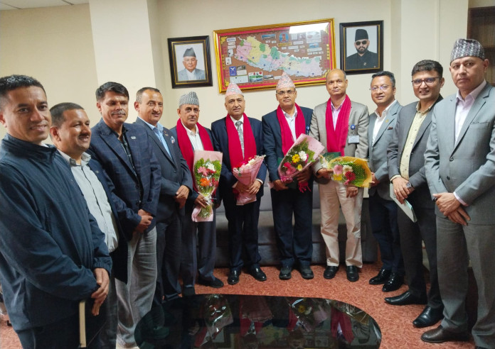 विद्युत व्यापारमा निजी क्षेत्रलाई सहभागी गराउनेसहित आयोगसँग इप्पानका १२ माग