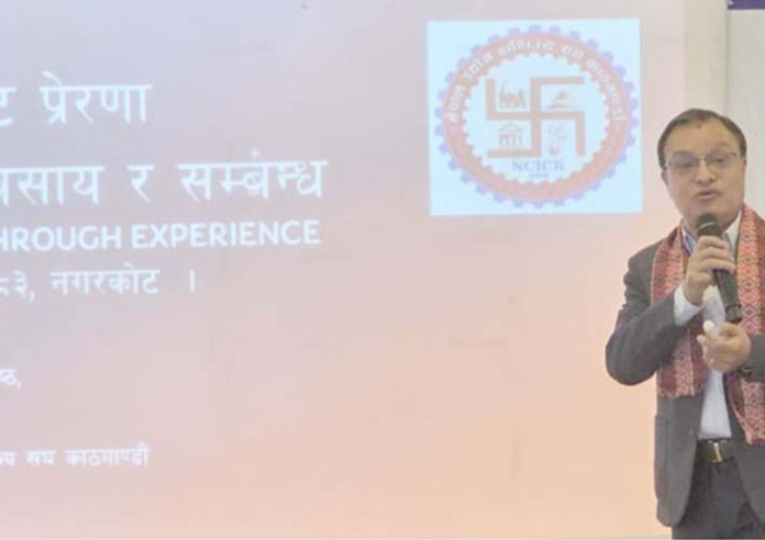 अवसरको पर्खाइमा होइन, अवसर सिर्जना गर्नुपर्छ : दिनेश श्रेष्ठ