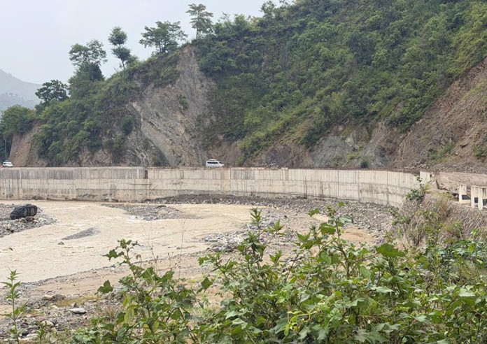 बीपी राजमार्गको काभ्रे खण्डमा रातिमा सवारी चलाउन रोक