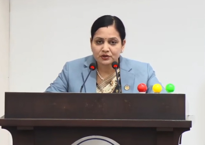 छ महिनाको सुत्केरी बिदा मातृत्वको सम्मान र स्वस्थ मानव पुँजी निर्माणसँग जोडिएको विषय हो: मन्त्री मेहता