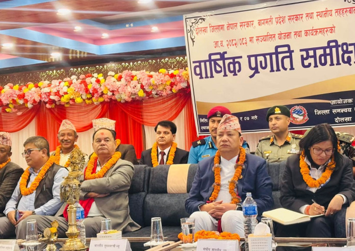 विकास निर्माणका काममा हुने ढिलासुस्ती सह्य हुँदैन: मुख्यमन्त्री थापा