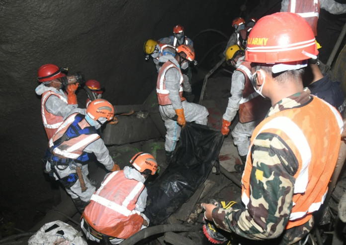 भोटेकोसी बाढीमा बेपत्ता ११ जनाको शव फेला